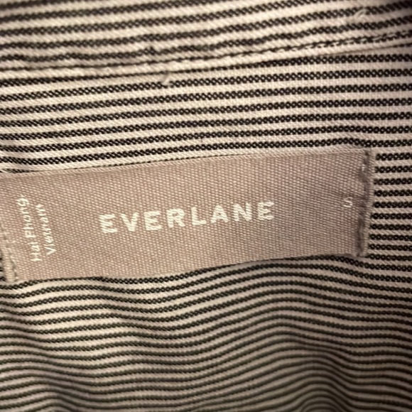 Everlane Men's Striped Button Down Shirt - Picture 3 of 5